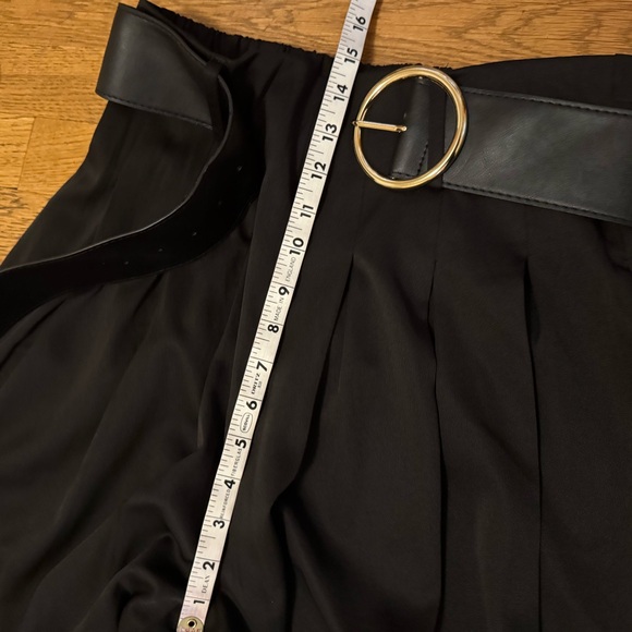 NWT Black high waisted belted Wide Leg trousers size M - Picture 10 of 13